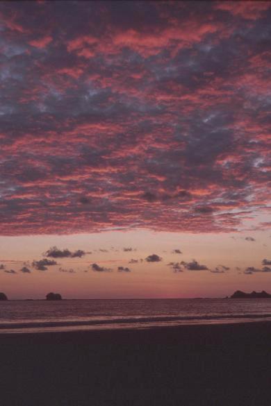 The Osa peninsula: One of the many unforgetable sunsets